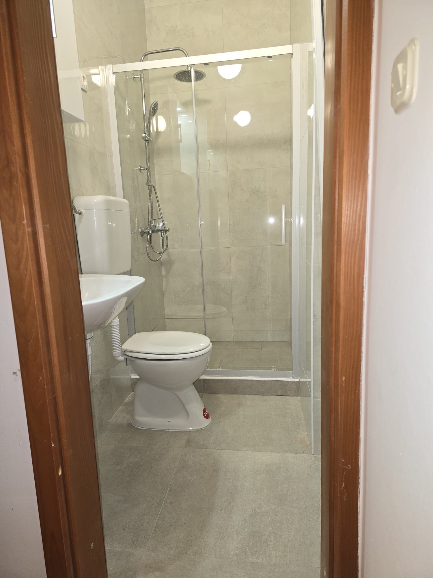 2ac6f921 2519 46fd 8120 e1932a0a2077